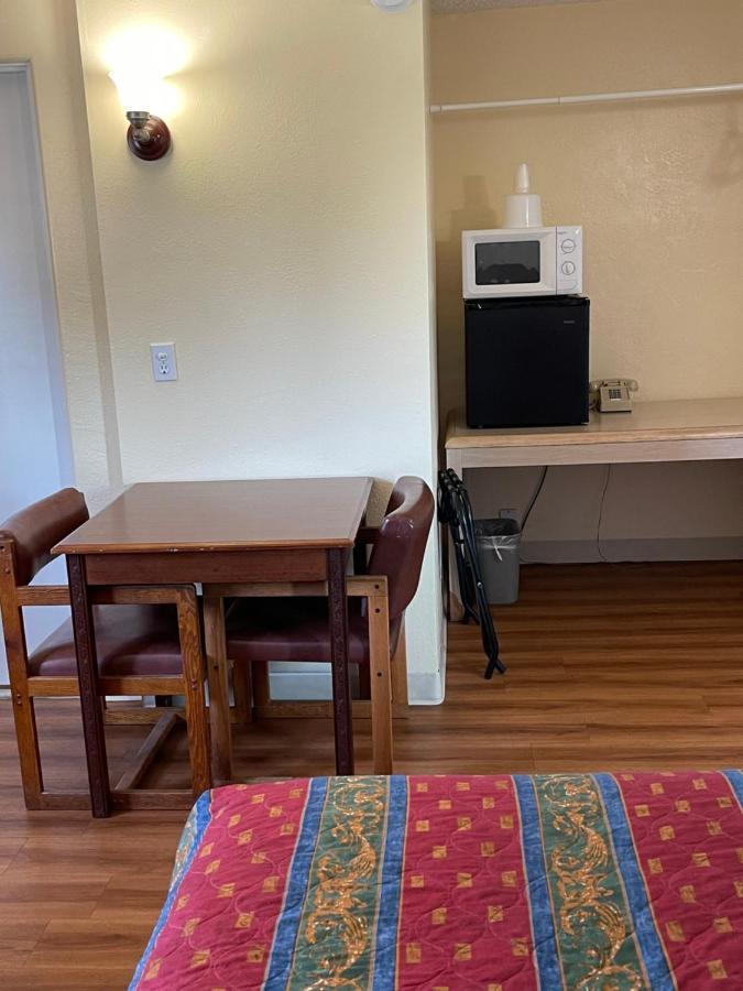 Villa West Motel フローレンス エクステリア 写真